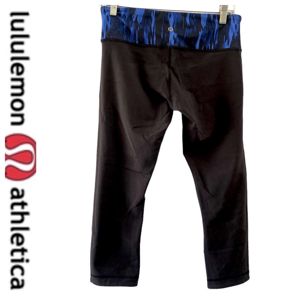 💕SALE💕 Lululemon Black Blue Wonder Under Crop - Picture 2 of 5